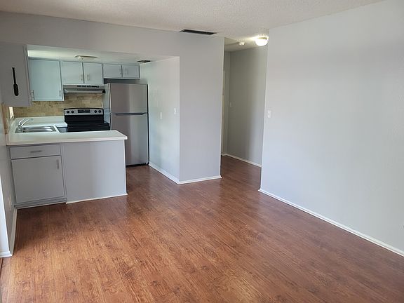 3rd image of 8520 9th Way N APT C