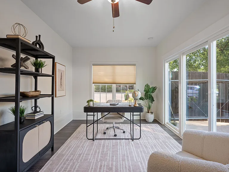 3811 Byron Dr — Photo 9