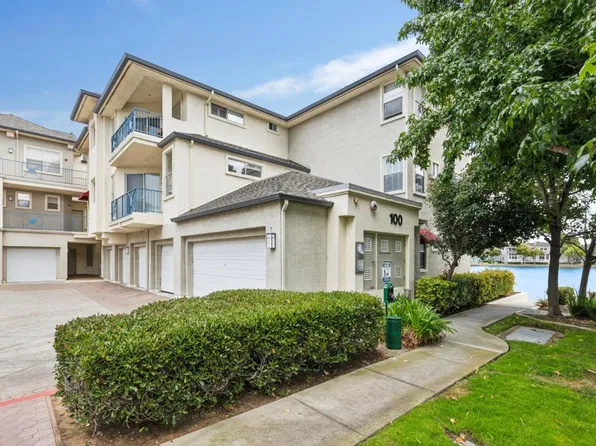 100 Baltic Cir Unit 130, Redwood City, CA 94065