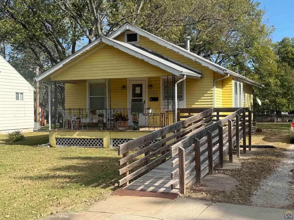 824 E Highland Ave, Topeka, KS 66607
