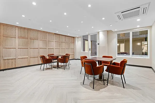 Rented by Leasing Management LLC | media 9