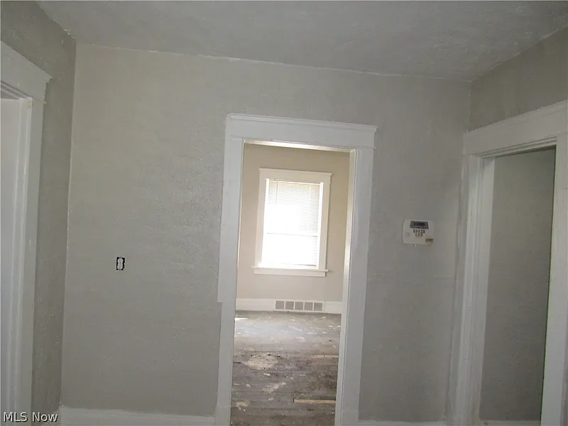 Thumbnail 14