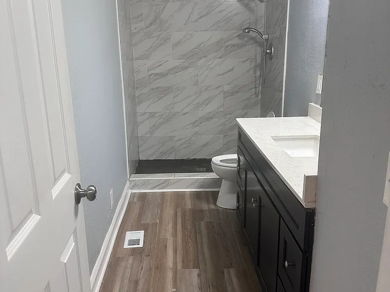 2030 Harold Ct — Photo 19