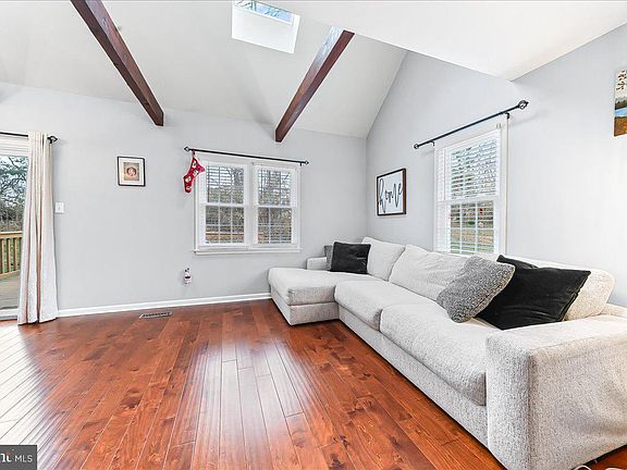 5th image of 1106 Highspire Dr #1106