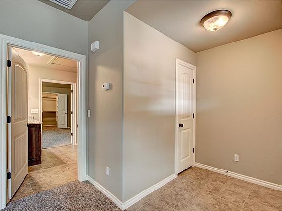 3rd image of 8908 SW 55th St #B
