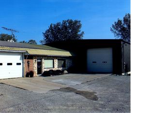 11848 Valley Ave, Cresco, IA 52136