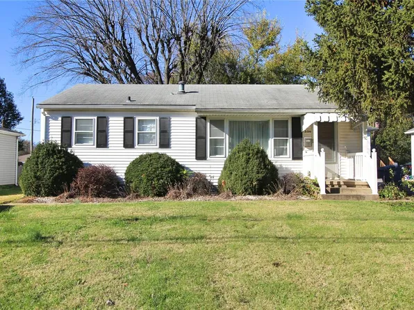 224 Caseyville Rd, Collinsville, IL 62234