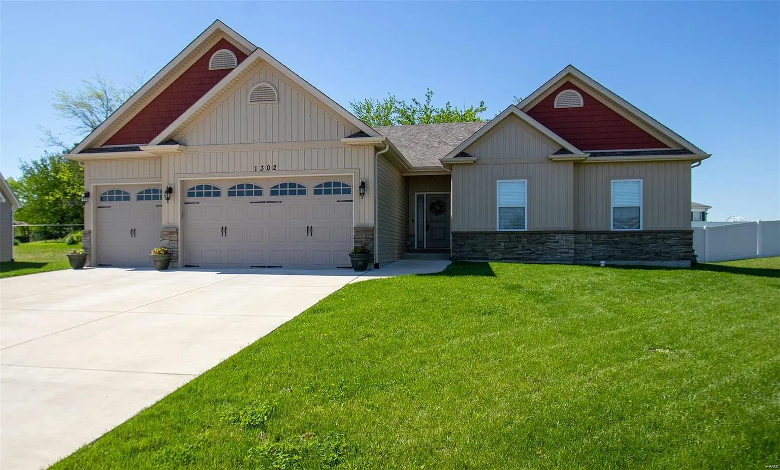 1302 Riesling Ln photo 1