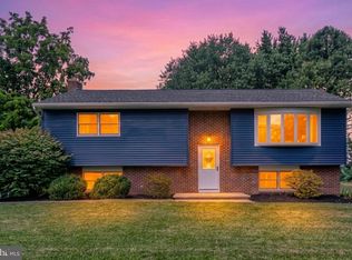 205 Reist Rd, Lebanon, PA 17042