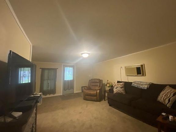 5th image of 107 Brewer St