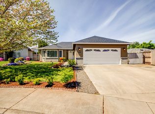128 Tiffany Ct, Central Pt, OR 97502