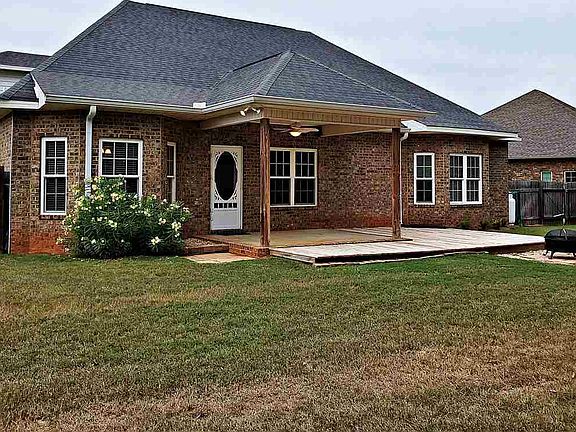 3rd image of 1019 Thistlewood Dr