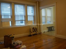 1641 Commonwealth Ave