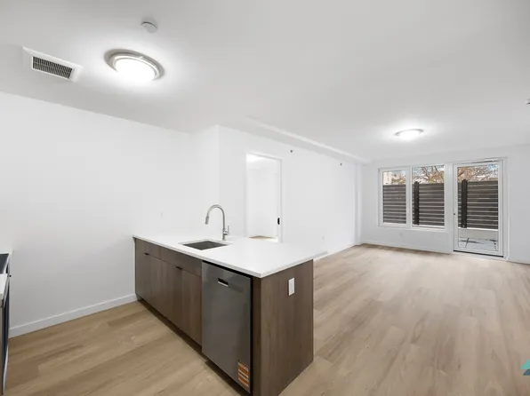 3510 Glenwood Road image 1 of 18