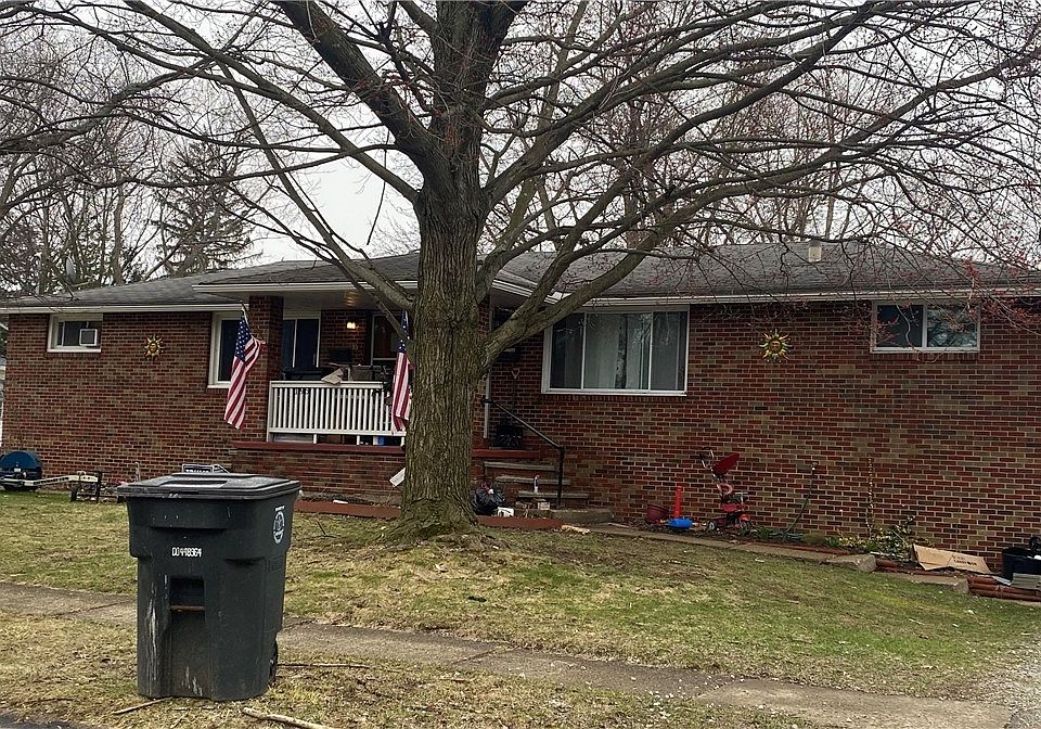 1st image of 195-197 Euclid Ave #195-197