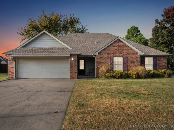 2701 Ridgeview Pl, Claremore, OK 74017