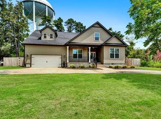 1112 Locust Hill Rd, Greer, SC 29651