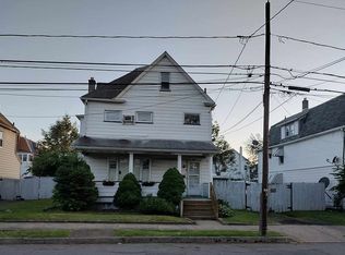 38 Dagobert St, Wilkes Barre, PA 18702