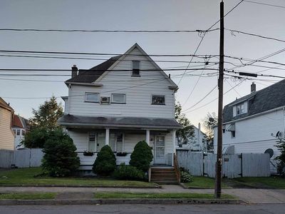 38 Dagobert St, Wilkes Barre, PA, 18702
