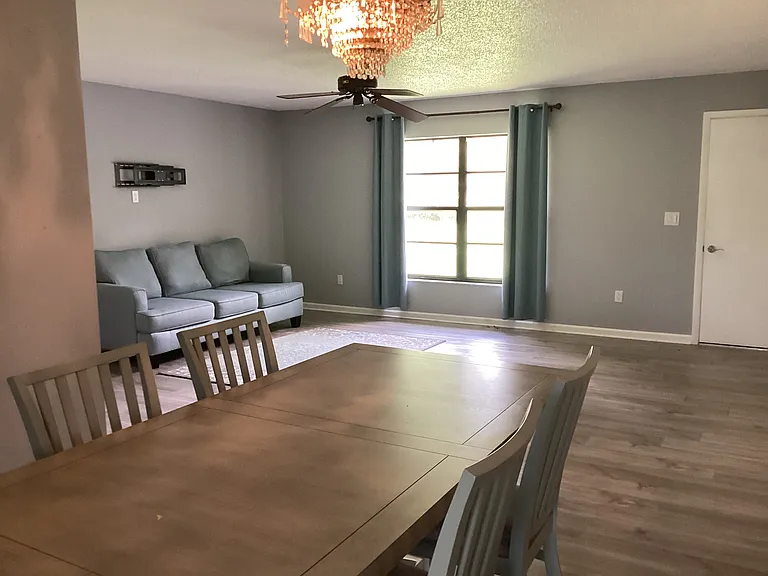 6211 Singletree Trl — Photo 4