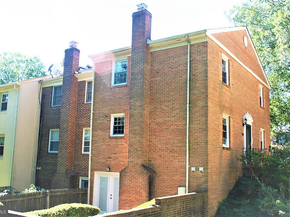 1st image of 4513 Pinecrest Heights Dr