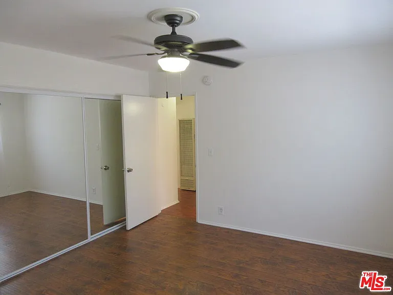 1400 N Fairfax Ave — Photo 20