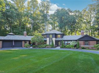 2000 Stockbridge Rd, Akron, OH 44313