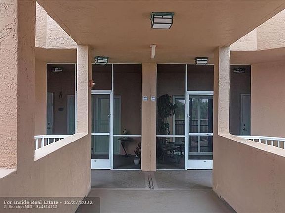 3rd image of 7725 Yardley Dr APT 408