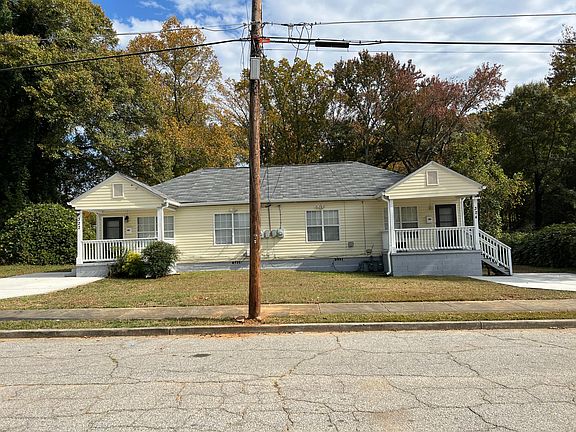 Front Facing Street View