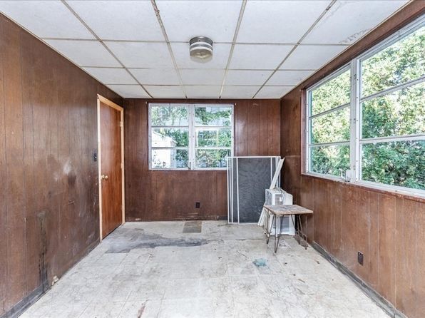 boston-massachusetts-59144183 picture