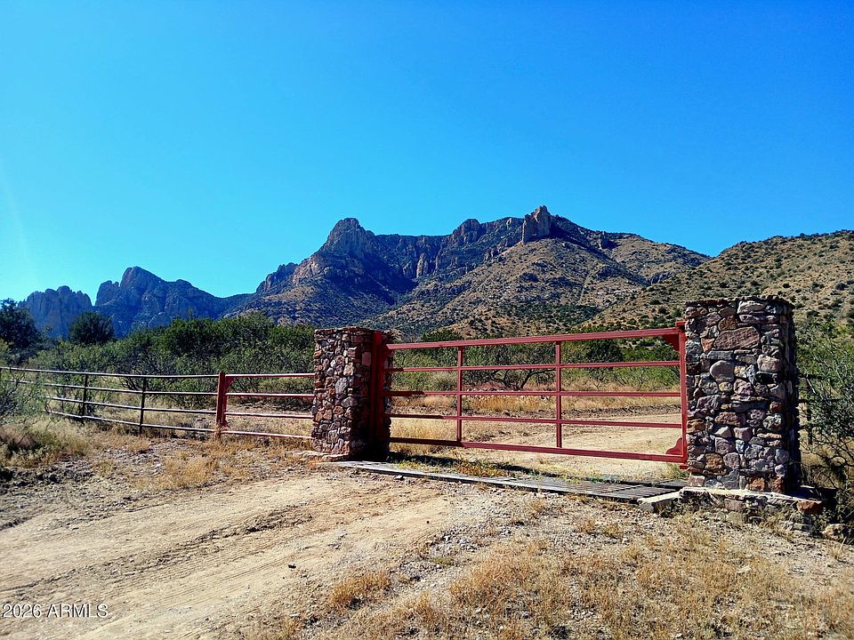 1st image of 1499 W Lone Rock Lane #-