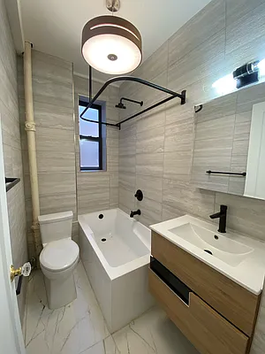 Rented by Peter R. Hungerford, LREB | media 26