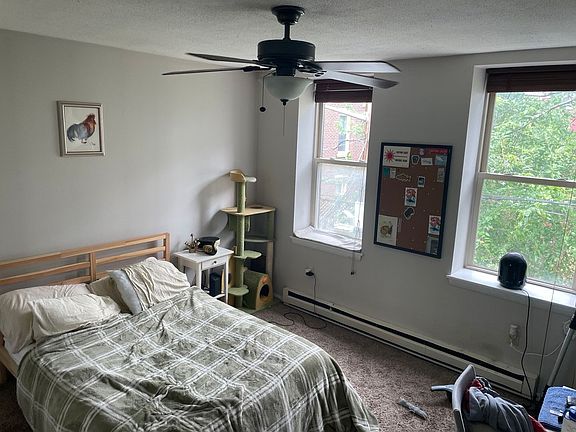 4th image of 614 Armandale St #6-AD