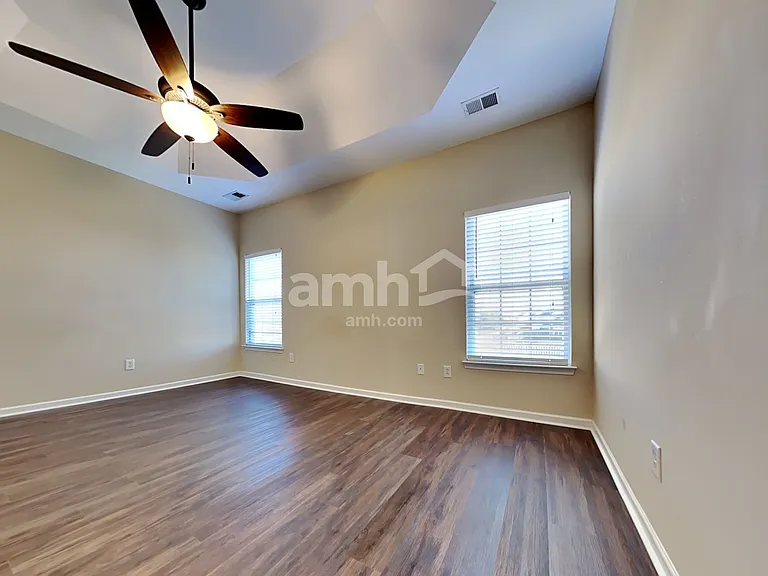 113 Estero Ct — Photo 11