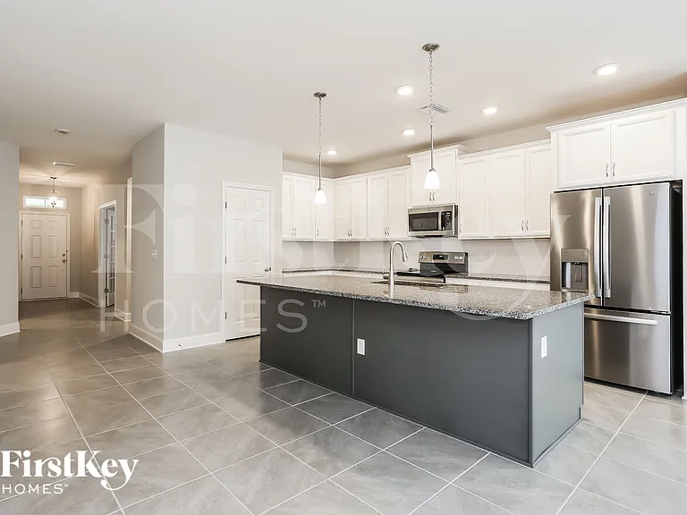12069 Bridgehampton Rd — Photo 6