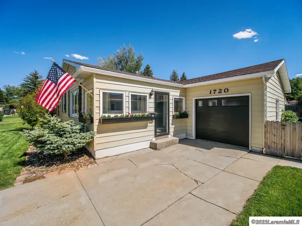 1720 Park, Laramie, WY 82070