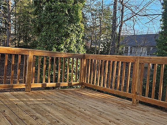 5th image of 6167 Stockade Dr