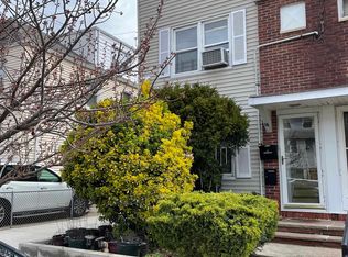 16 Kelly Pkwy APT 1, Bayonne, NJ 07002
