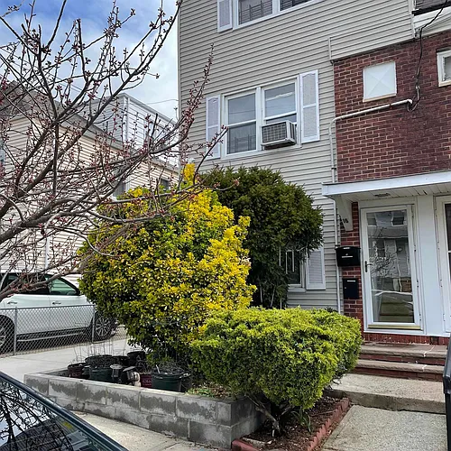 16 Kelly Pkwy #1 Photo 1