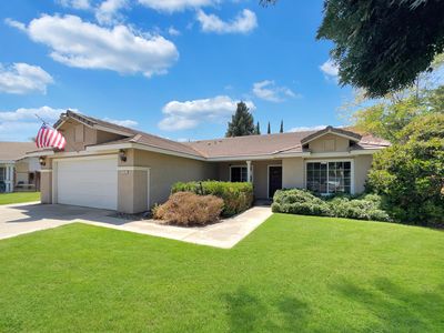 4101 E Paradise Avenue, Visalia, CA, 93292