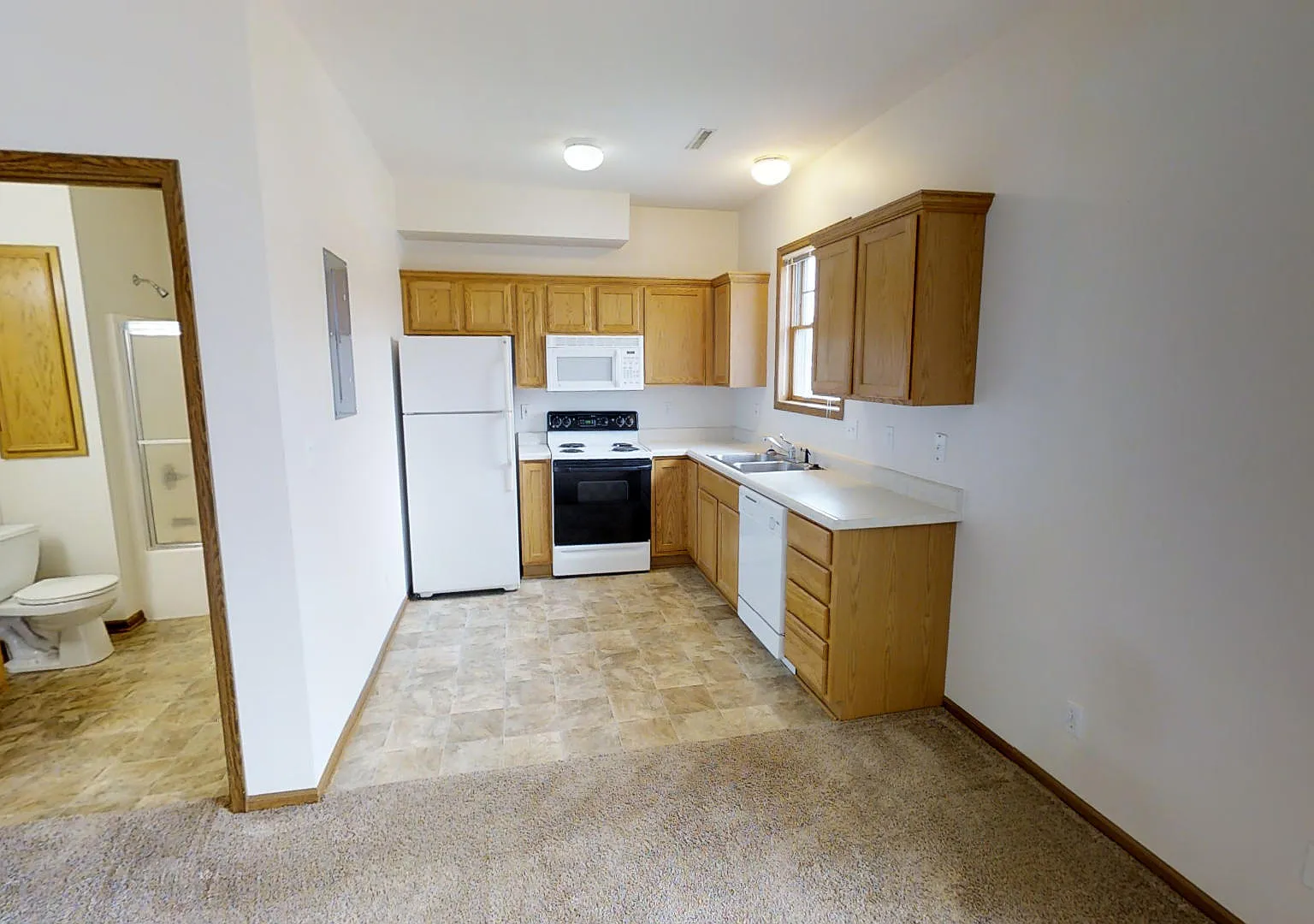 2618 Aspen — Photo 2