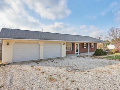 225 Cobb Ln, Springville, IN, 47462