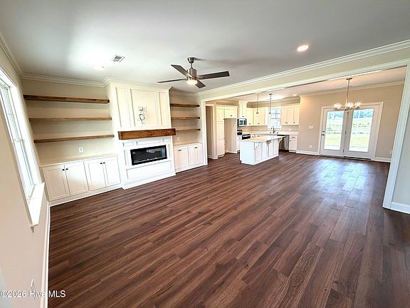 4th image of 4516 Fairhaven Drive W