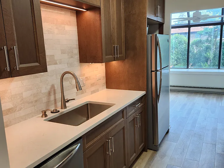 2150 Bouterse St — Photo 5