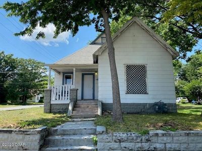 126 S Pearl Ave, Joplin, MO, 64801