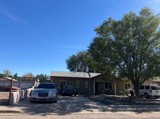 712 N 11th St, Belen, NM 87002
