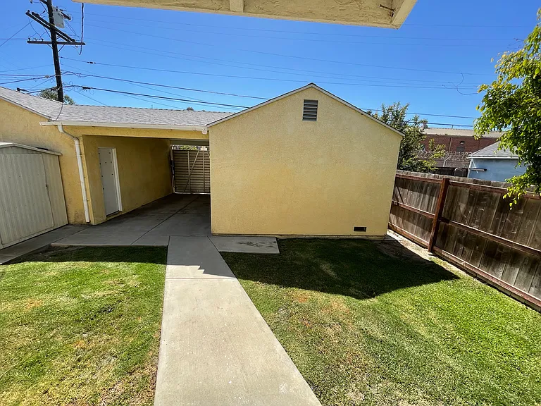 2207 Euclid Ave — Photo 23