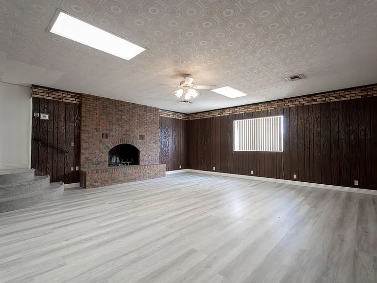 5185 Sun Valley Dr — Photo 14