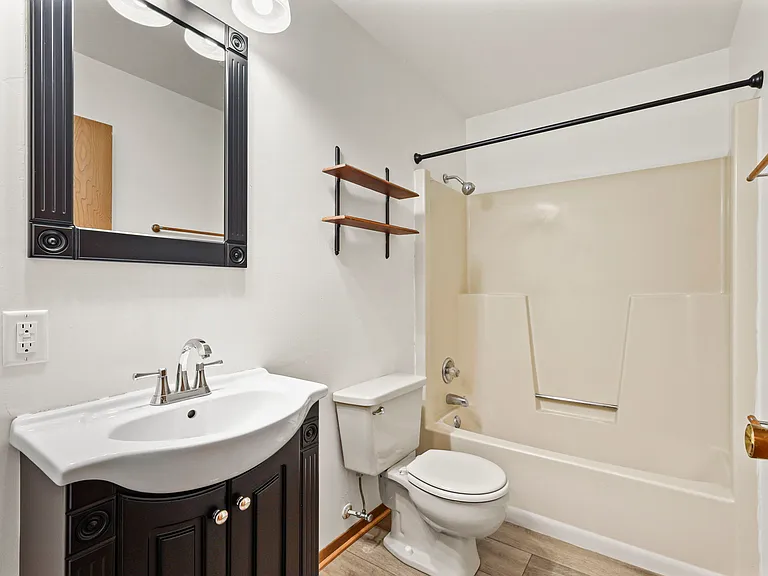 618 Mary Ln #2 — Photo 13