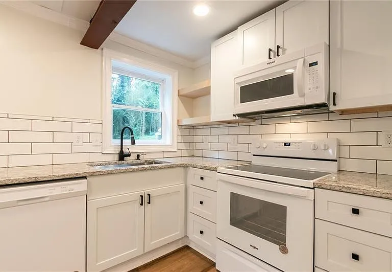 4932 Rock Haven Dr SW — Photo 11